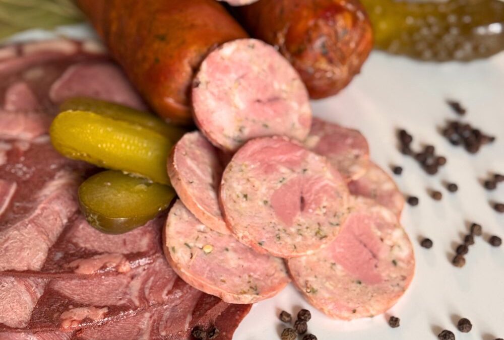 Dlaczego kiełbasa smakuje najlepiej, gdy jest robiona tradycyjnie?